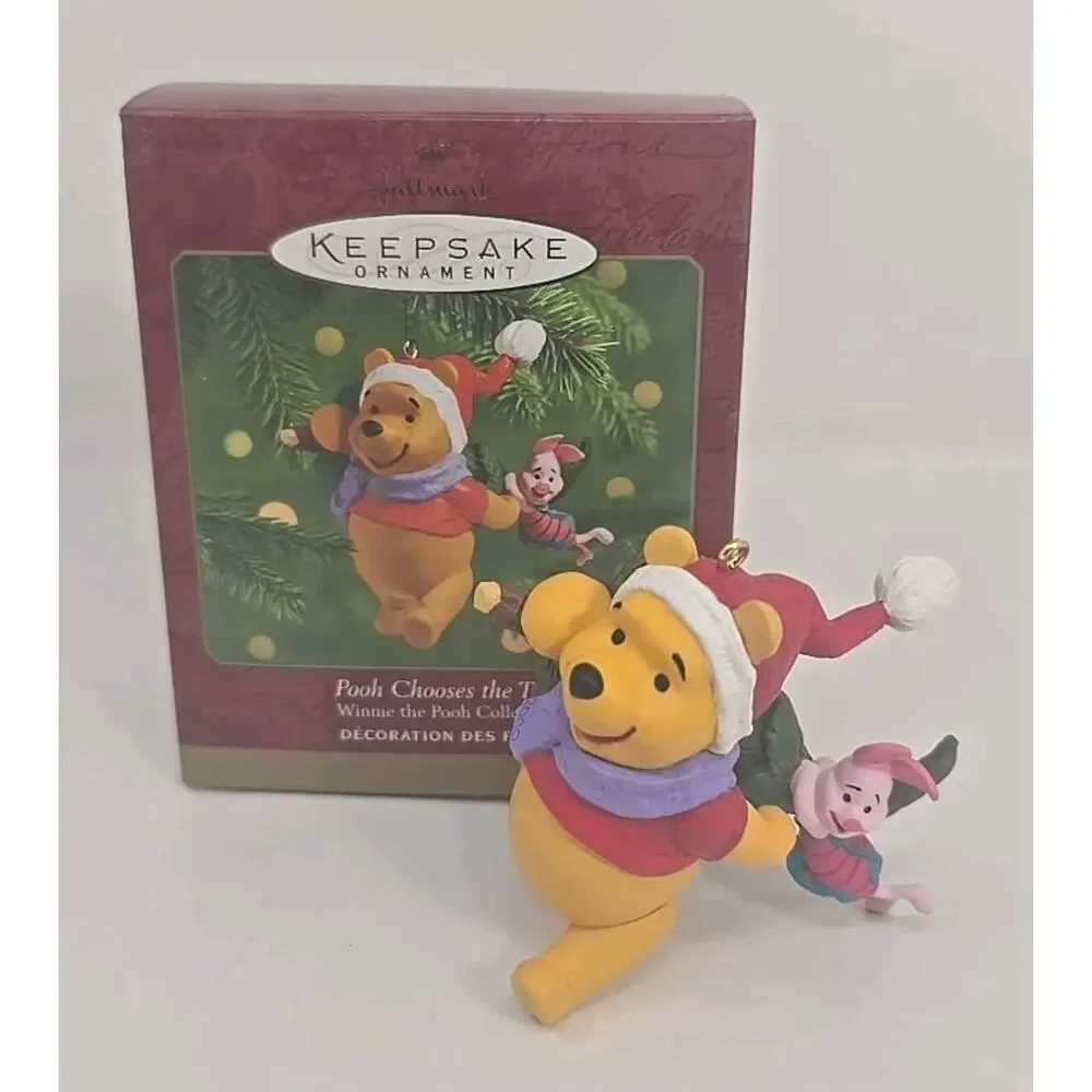 2000‎ Hallmark Keepsake Winnie The Pooh Chooses The Tree - Piglet U111